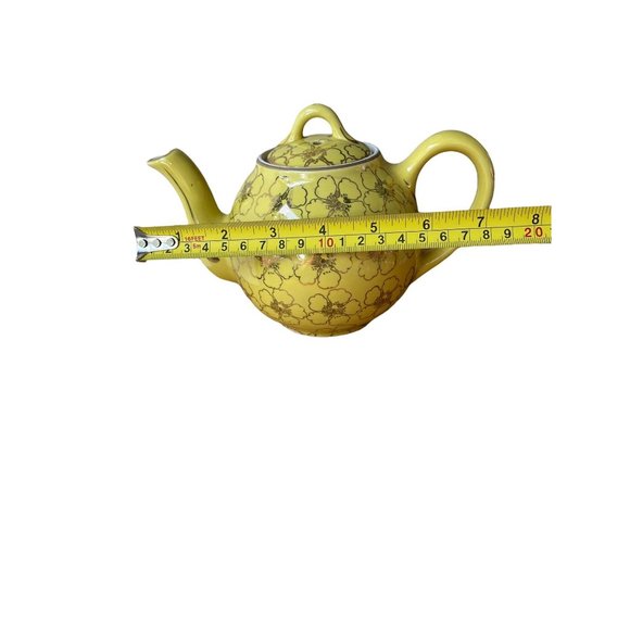 Hall Dining Vintage Hall French Daisy Yellow 4 Cup Teapot Gold